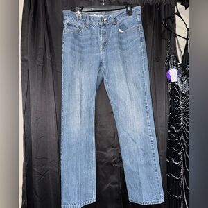 straight legged blue jeans